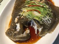 -八府香鸭·啫啫煲(华山路店)