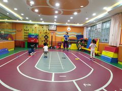 -卓跃儿童运动馆·体能·跳绳·篮球(滨江东中心店)