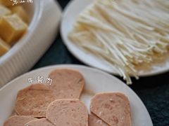 -德顺斋爆肚涮肉馆·烧烤·羊蝎子·清真炒菜(马驹桥店)