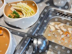 -海底捞火锅(宝龙广场夜宵主题店)