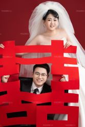 -雪中彩影婚纱摄影·微光艺术中心