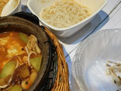 -丽丽三鲜螺蛳粉(田林路店)