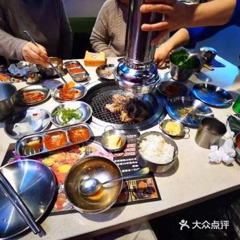 让人感到宾至如归。总之，这是一家性价比很高的烤肉店