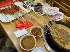-袁记串串香(泉水轻轨站店)