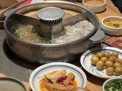 -巴奴毛肚火锅(龙湖锦艺城店)