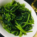 家庭菜之蒜泥空心菜，一道时令菜