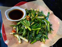 -何师烧烤·香辣蟹·川菜·30年老品牌(太古里旗舰店)