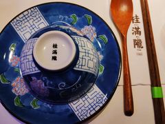 餐具摆设-桂满陇-西湖船宴(西单大悦城店)