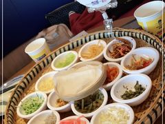 -包整·丝娃娃(一览甲秀楼风景店)