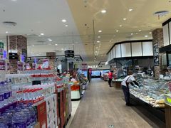 -永旺黄岛购物中心