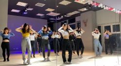 -DL专业爵士舞街舞工作室