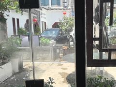 -野渡坡·极致湘菜·庭院餐厅(汉阳店)