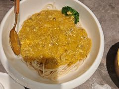 -莱莱小笼·乔艾
