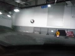 入口-梅赛德斯奔驰文化中心·停车场