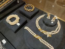 -御美西洋古董珠宝(亮马国际珠宝古玩城店)