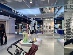 -斯凯奇(西安曲江大悦城店)