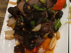 回锅牛肉-小四川美食馆(幸福路店)