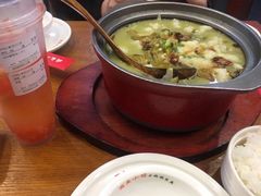 -周鱼小馆石锅酸菜鱼(活力汇店)