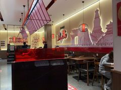 -顺溜·手工刀削面·黑金店(铜锣湾店)