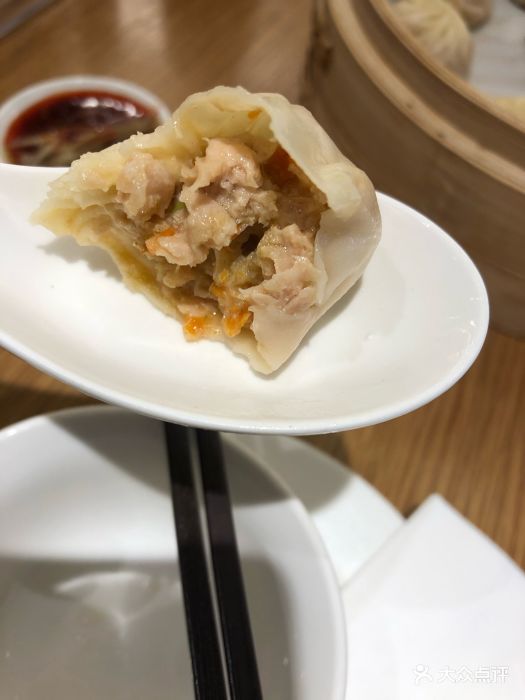 鼎泰丰-鸡肉蟹粉小笼包图片-吉隆坡美食-大众点评网
