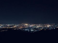 -鬼笑石后山停车场