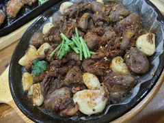 -老东镇啤酒屋海鲜加工·蒸汽海鲜·海鲜烧烤(台东店)