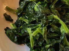 碎炒芝麻菠菜-申粤轩酒楼·三十年粤菜经典(丁香花园店)