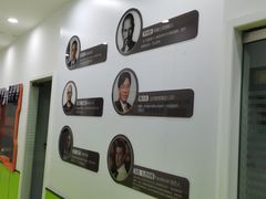 -童程童美·信息学竞赛·乐高机器人编程(长宁来福士校区)