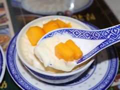 -广信牛奶甜品世家(台东店)
