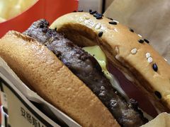 安格斯厚牛芝士堡-麦当劳(无锡永乐店)