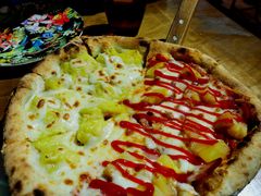 双拼披萨-盘炉forenza·云贵川融合小食堂 ( 钟楼中柳巷店)
