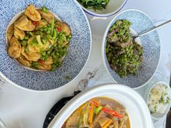 -状元人家·公园别墅衡东土菜(溪悦荟店)