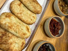 -盐韵石饼村·运城名菜楼(星河店)