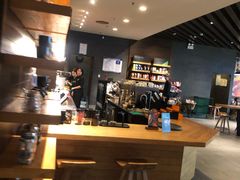 -星巴克臻选(济南万达店)