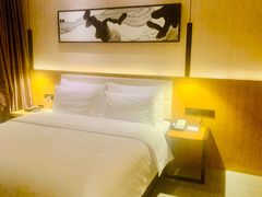 -优逸酒店(柳州窑埠古镇万象城店)