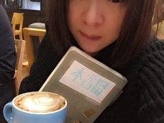 -猫的天空之城概念书店(杭州南宋御街店)