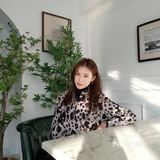 奶酪慕斯内陷咸鸭蛋黄打底