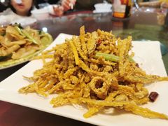 -董厨煨汤馆(车站路店)