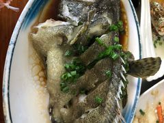 -龙湾海鲜渔村餐厅(亚龙湾店)