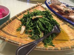 -山明水秀大饭店