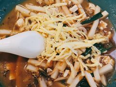 嵊州豆腐汤年糕-咬不得高祖生煎·简餐(高银街店)