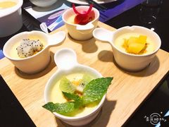 意式烤布蕾拼盘-赫帝拉航空主题餐厅(南宁店)