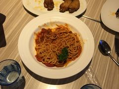 -必胜客(武汉欢乐谷店)