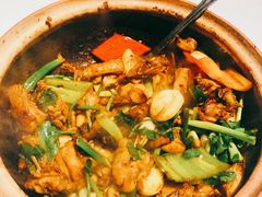 -八府香鸭·啫啫煲(华山路店)