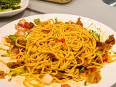 黄面-乡村馕坑肉·烧烤·新疆菜·本地人更爱吃(阿勒泰首店)