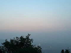 -鬼笑石后山停车场