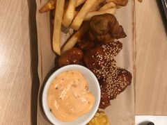 -必胜客(滨江店)