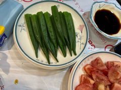 -三妹小龙虾·黄油蟹(华侨城总店)