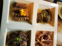 -香山湖家家宴(中山陵店)