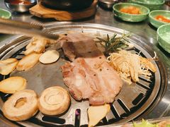 -欧巴炭烤肉오빠숯불구이(南京东路店)
